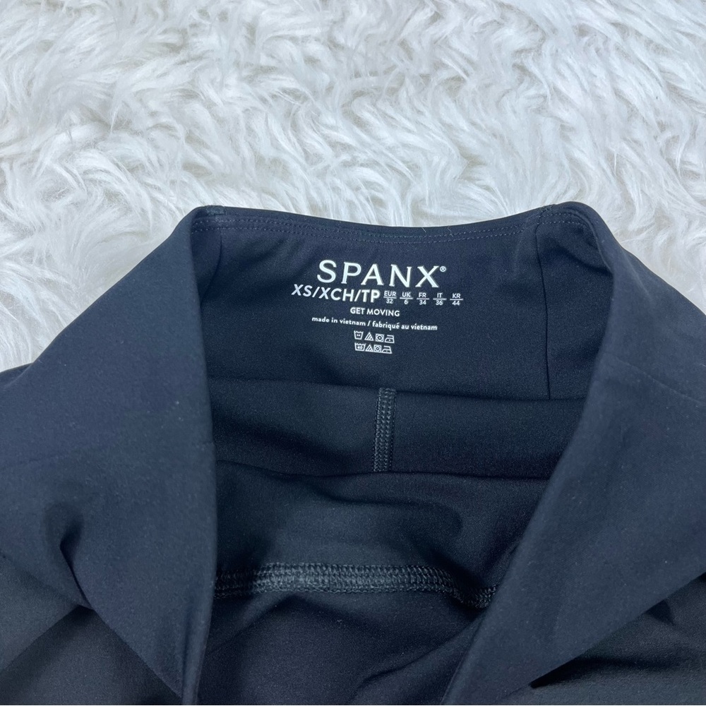 NEW Spanx Get Moving skort - Picture 5 of 8
